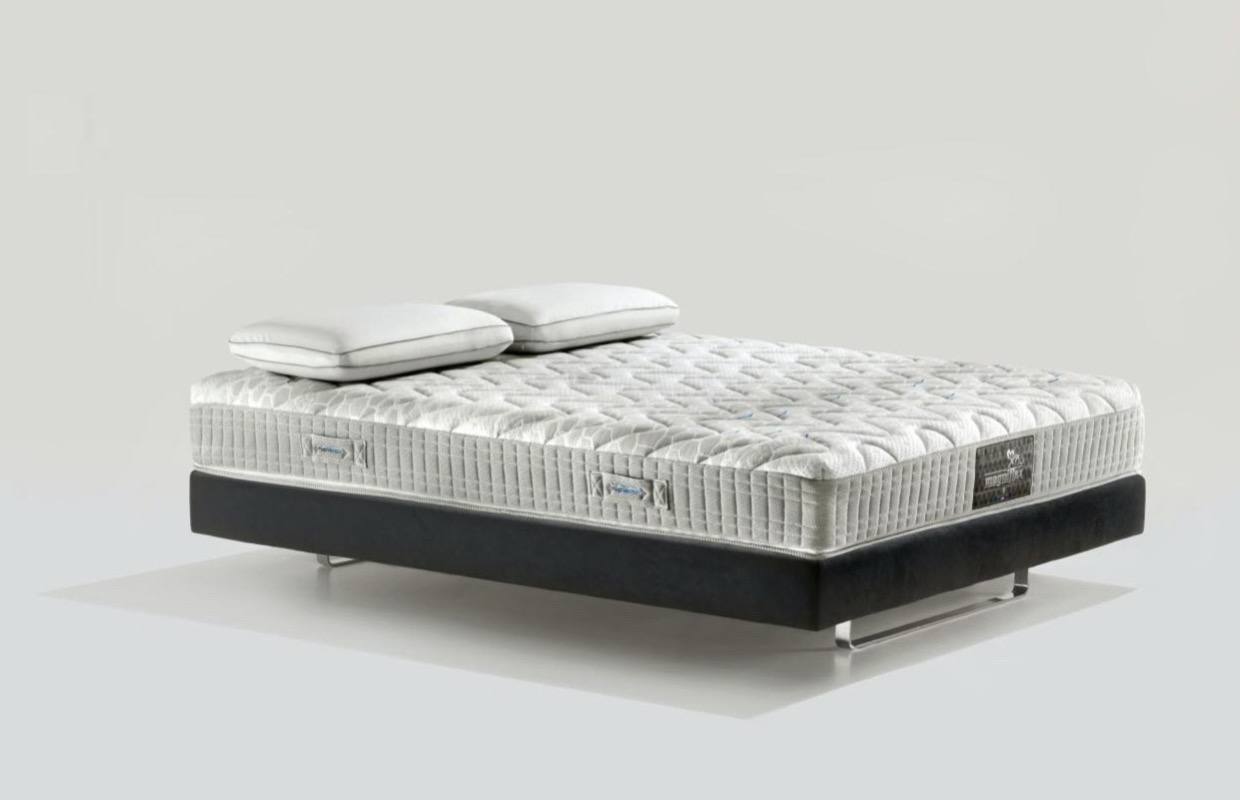 фото: Матрас Magniflex Magnistretch 9